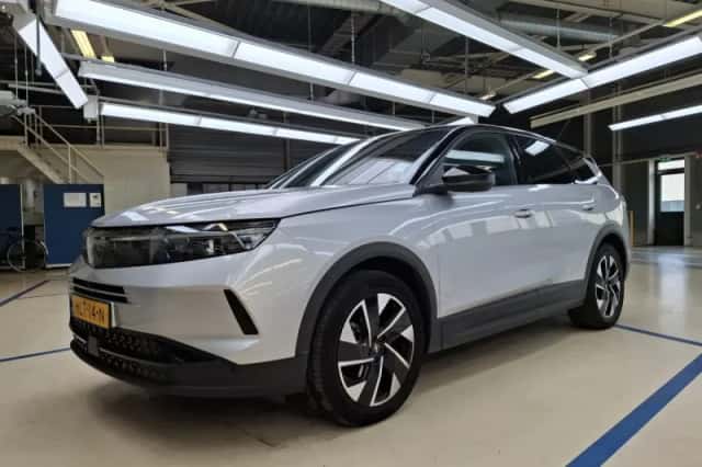 Opel Grandland (2025) thumbnail 1