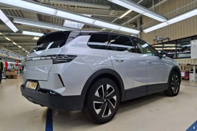 Opel Grandland (2025) thumbnail 3