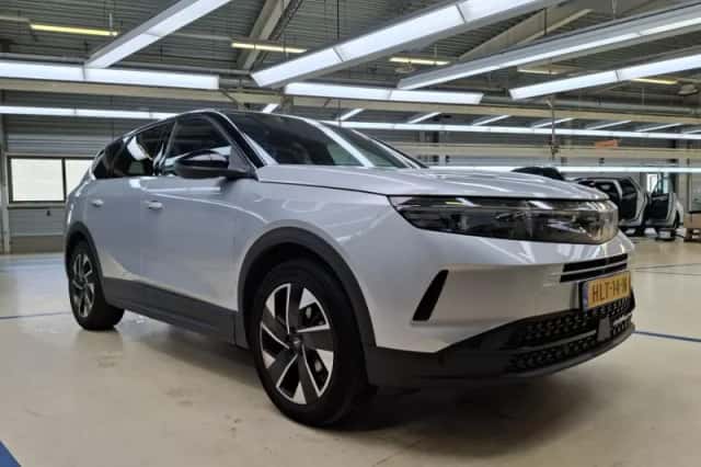 Opel Grandland (2025) thumbnail 4