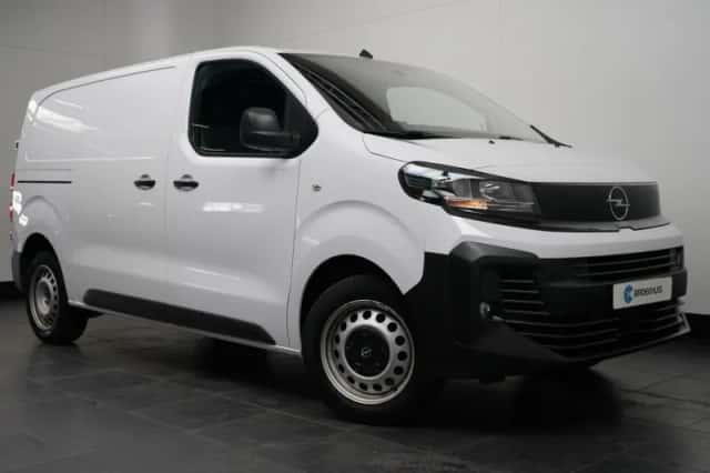 Opel Vivaro (2024) thumbnail 2