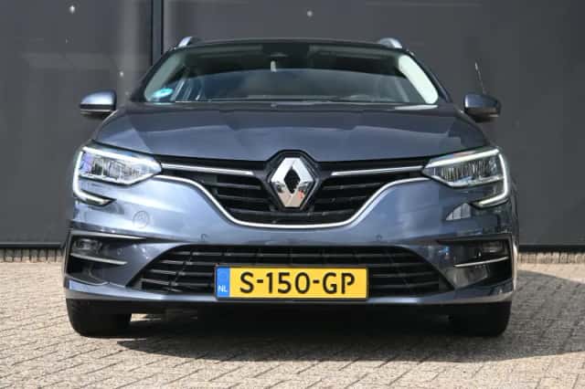 Renault Mégane (2022) thumbnail 4
