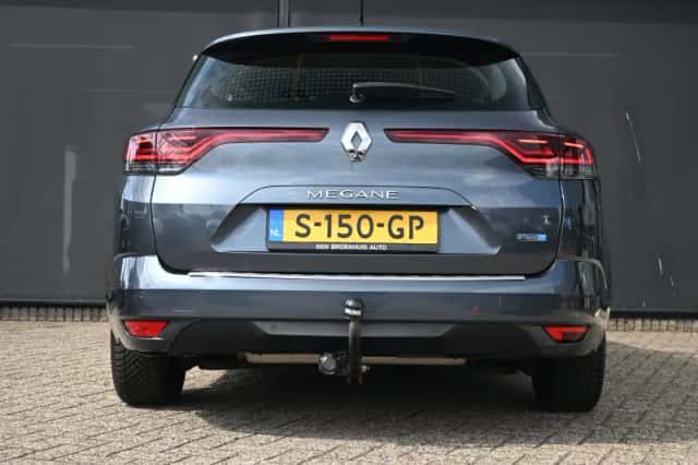 Renault Mégane (2022) thumbnail 5