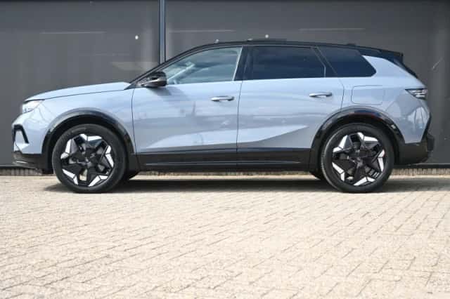 Opel Grandland (2025) thumbnail 3