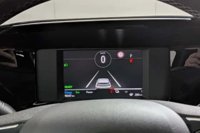 Opel Mokka-e (2022) thumbnail 6