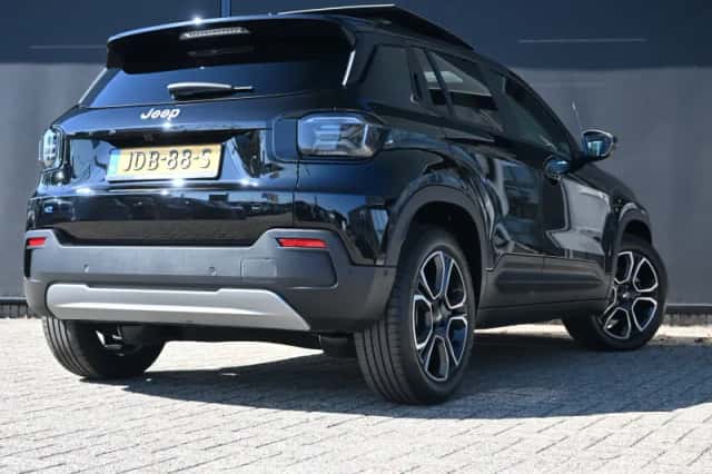 Jeep Avenger (2025) thumbnail 2