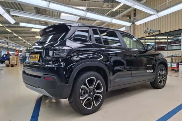 Jeep Avenger (2025) thumbnail 3