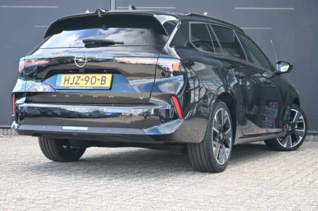Opel Astra (2025) thumbnail 2
