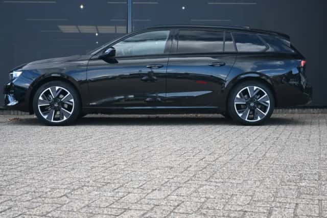 Opel Astra (2025) thumbnail 3