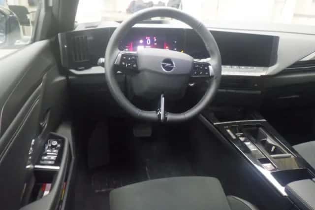 Opel Astra Sports Tourer (2025) thumbnail 5
