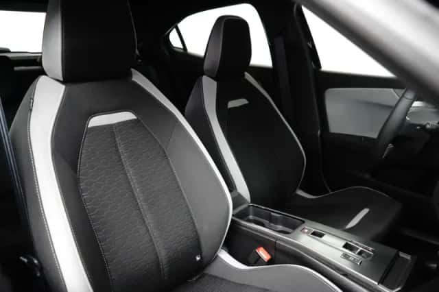 Opel Mokka (2025) thumbnail 6
