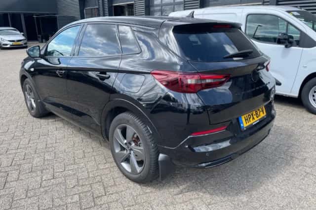 Opel Grandland (2023) thumbnail 2