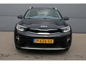Kia Stonic (2022) thumbnail 2