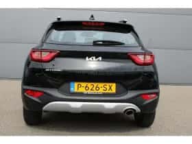Kia Stonic (2022) thumbnail 6