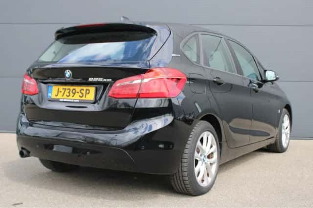 BMW 2-Serie (2017) thumbnail 2