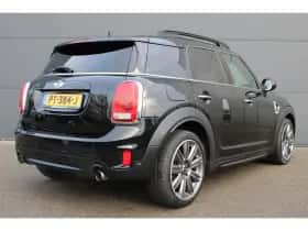 MINI Countryman (2017) thumbnail 2