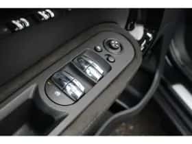 MINI Countryman (2017) thumbnail 15