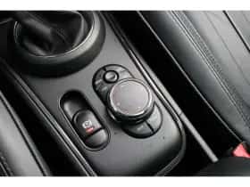 MINI Countryman (2017) thumbnail 22