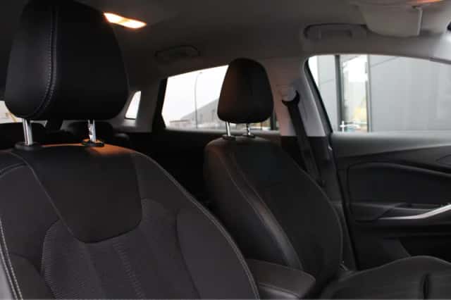 Opel Grandland (2023) thumbnail 4