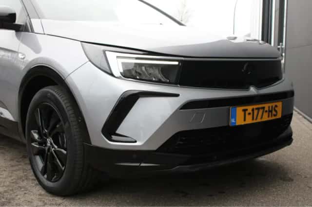 Opel Grandland (2023) thumbnail 6