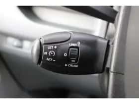 Opel Vivaro (2020) thumbnail 15