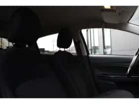 Mitsubishi Space Star (2018) thumbnail 4