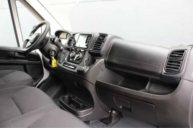 Opel Movano (2024) thumbnail 3