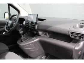 Opel Combo (2024) thumbnail 3