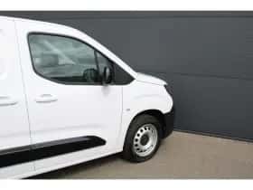Opel Combo (2024) thumbnail 10