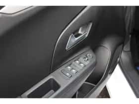 Opel Corsa (2025) thumbnail 17