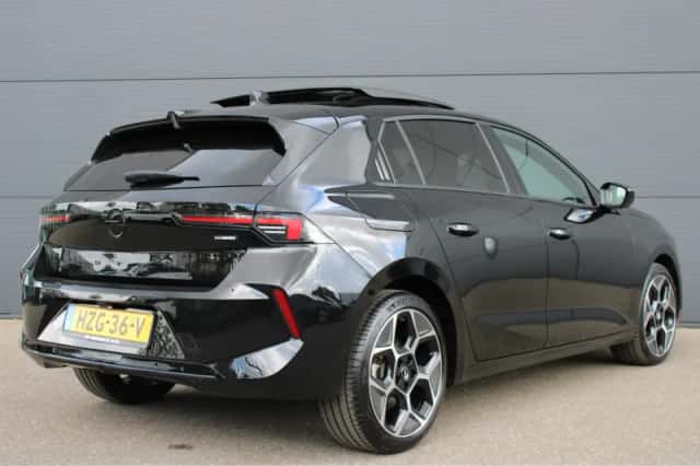 Opel Astra (2025) thumbnail 2