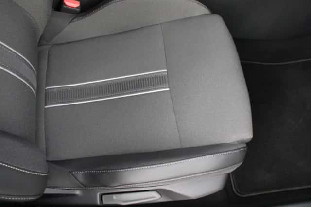 Opel Astra (2025) thumbnail 5