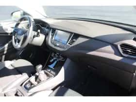 Opel Grandland X (2021) thumbnail 3