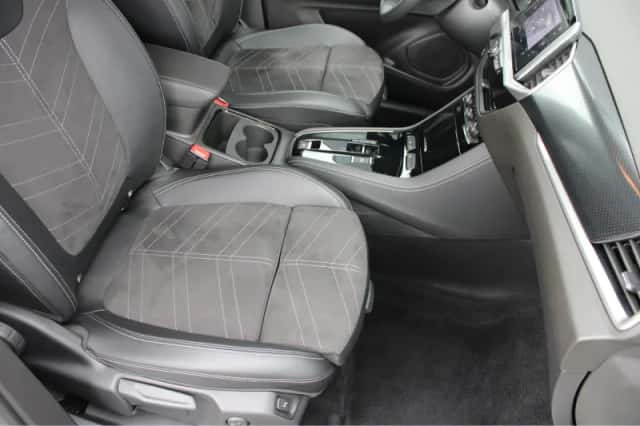 Opel Grandland (2024) thumbnail 5