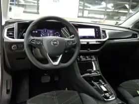 Opel Grandland (2024) thumbnail 5