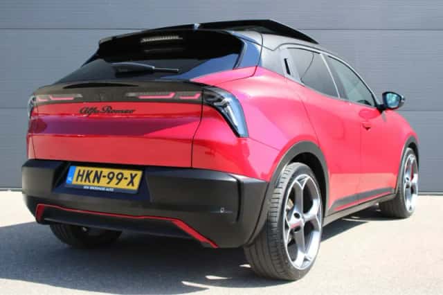 Alfa Romeo Junior (2025) thumbnail 2