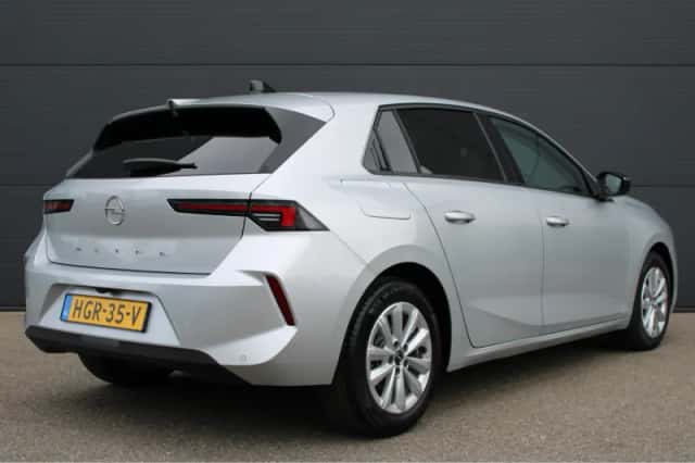 Opel Astra (2025) thumbnail 2