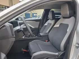 Opel Astra (2025) thumbnail 5