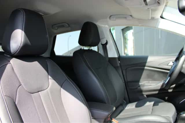 Opel Grandland X (2019) thumbnail 4