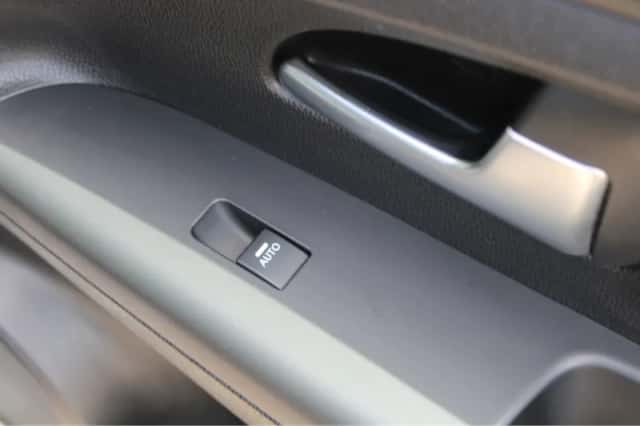 Kia Venga (2018) thumbnail 6