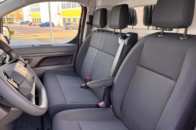 Opel Vivaro (2025) thumbnail 10