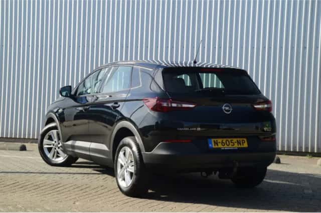 Opel Grandland X (2021) thumbnail 3