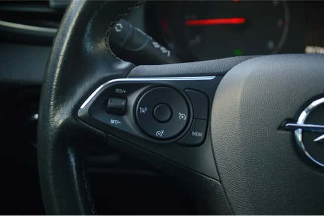 Opel Grandland X (2021) thumbnail 22