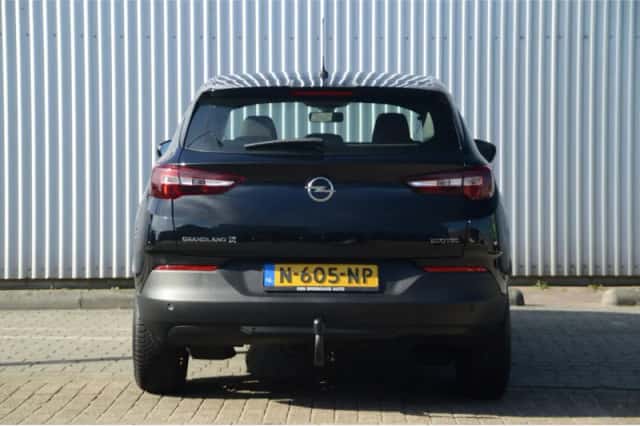 Opel Grandland X (2021) thumbnail 4