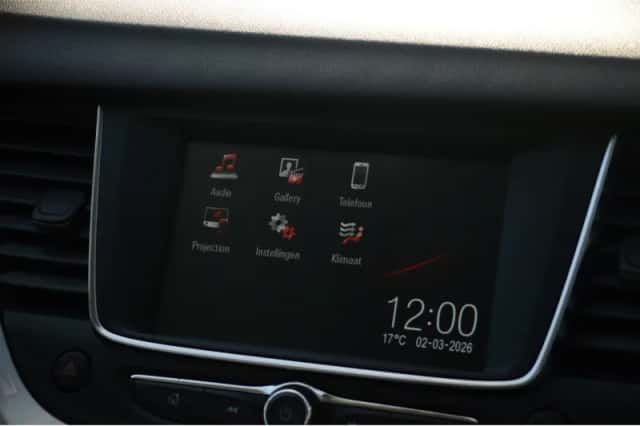 Opel Grandland X (2021) thumbnail 35