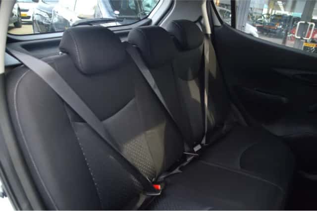 Opel Karl (2017) thumbnail 20