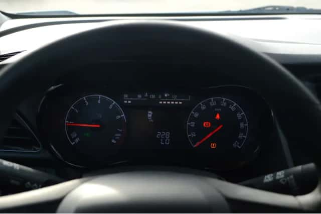 Opel Karl (2017) thumbnail 23