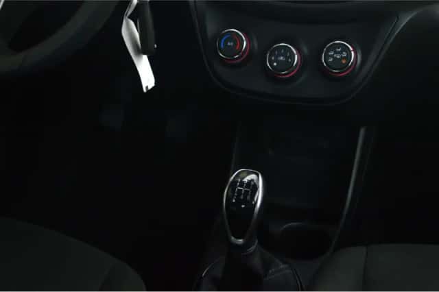 Opel Karl (2017) thumbnail 31