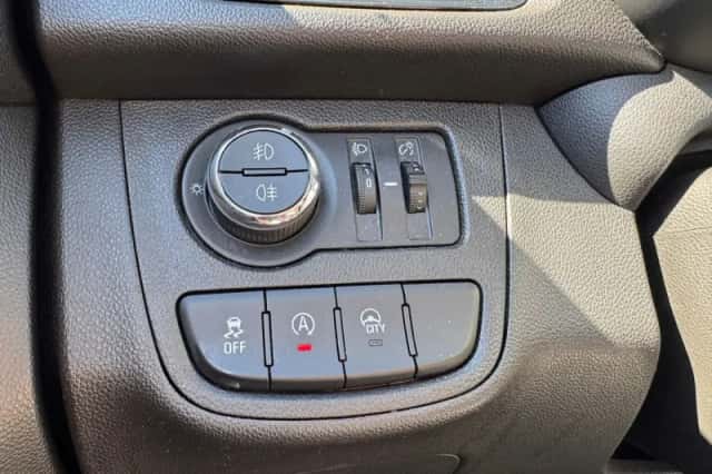 Opel Karl (2018) thumbnail 18