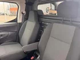 Opel Combo (2021) thumbnail 10