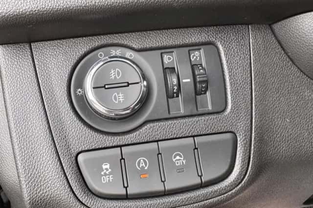 Opel Karl (2019) thumbnail 21